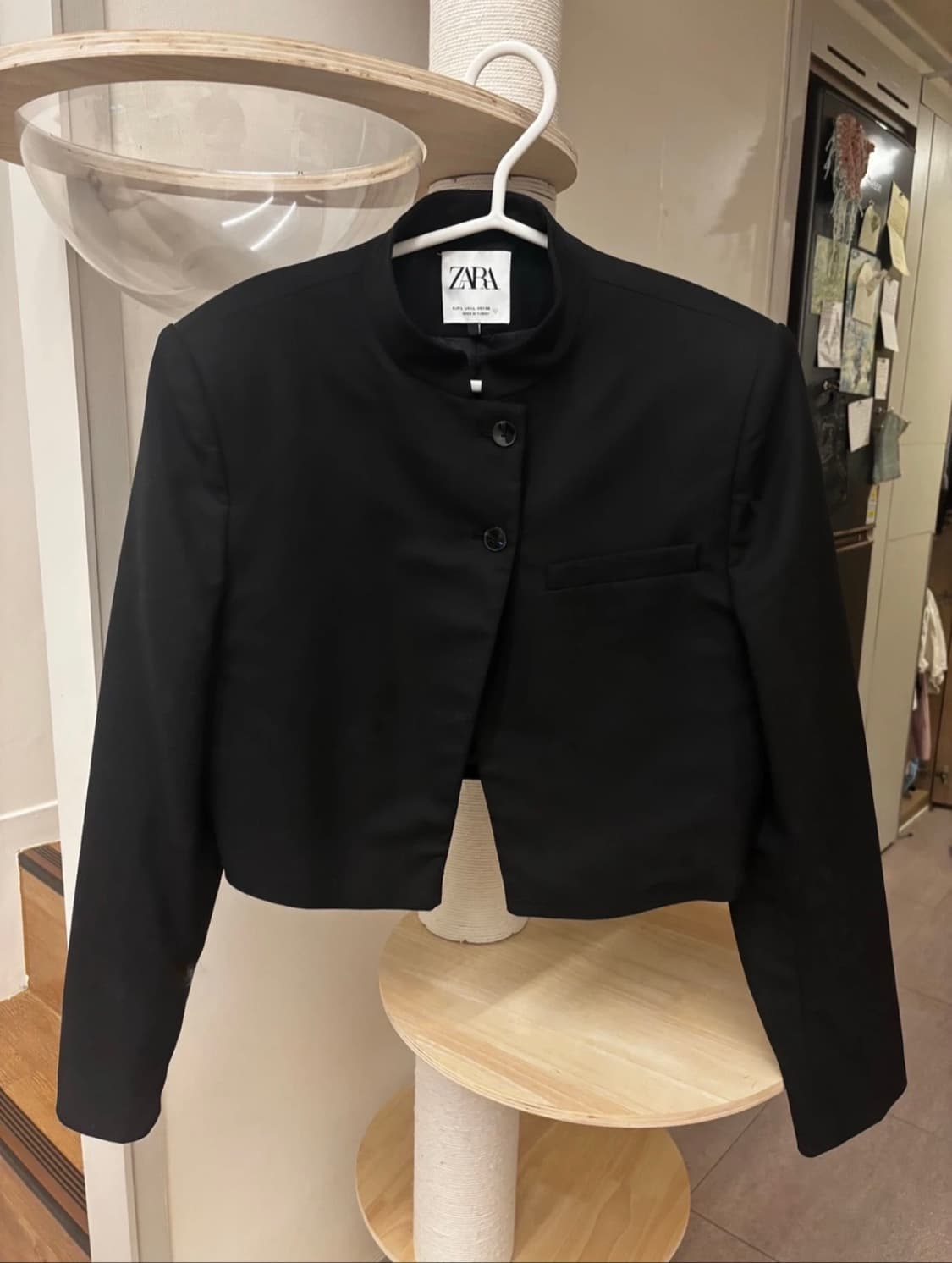 자라 타이트핏 크롭 블레이저 블랙 상품이미지2