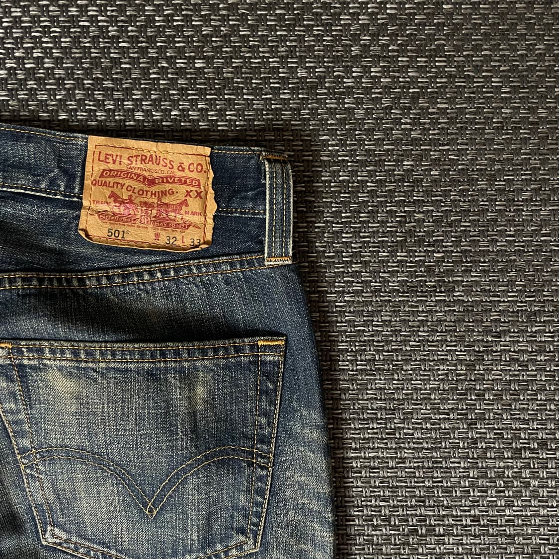 (32) 리바이스 501 32X33 진청 버튼플라이 워싱 데님 팬츠 상품이미지7