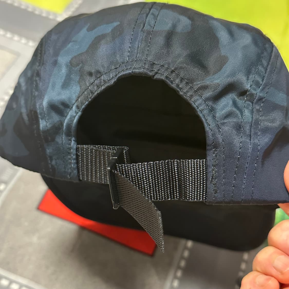 슈프림 나일론 카모 캠프캡 네이비 상품이미지3