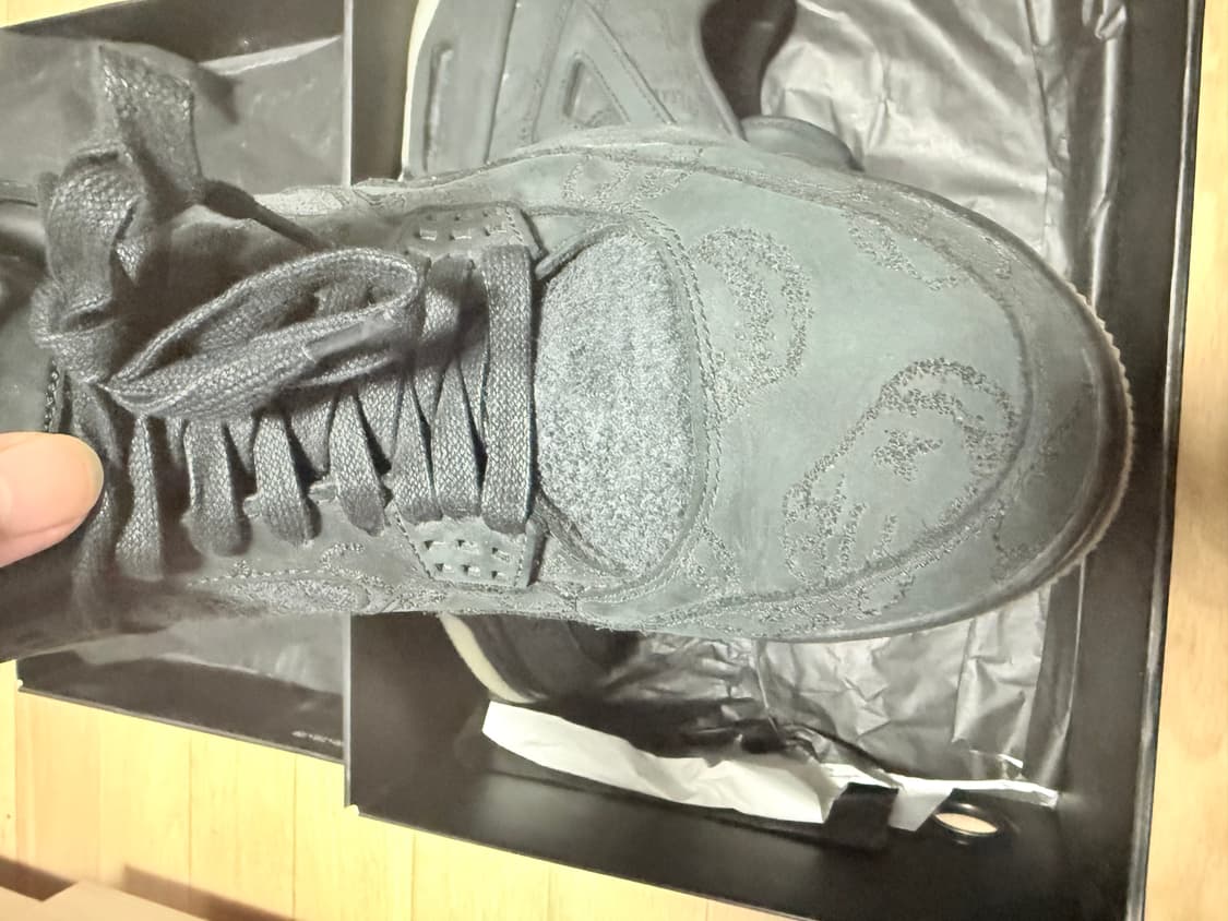 조던4 카우스 블랙 285 A급 판매합니다 풀구성 상품이미지3