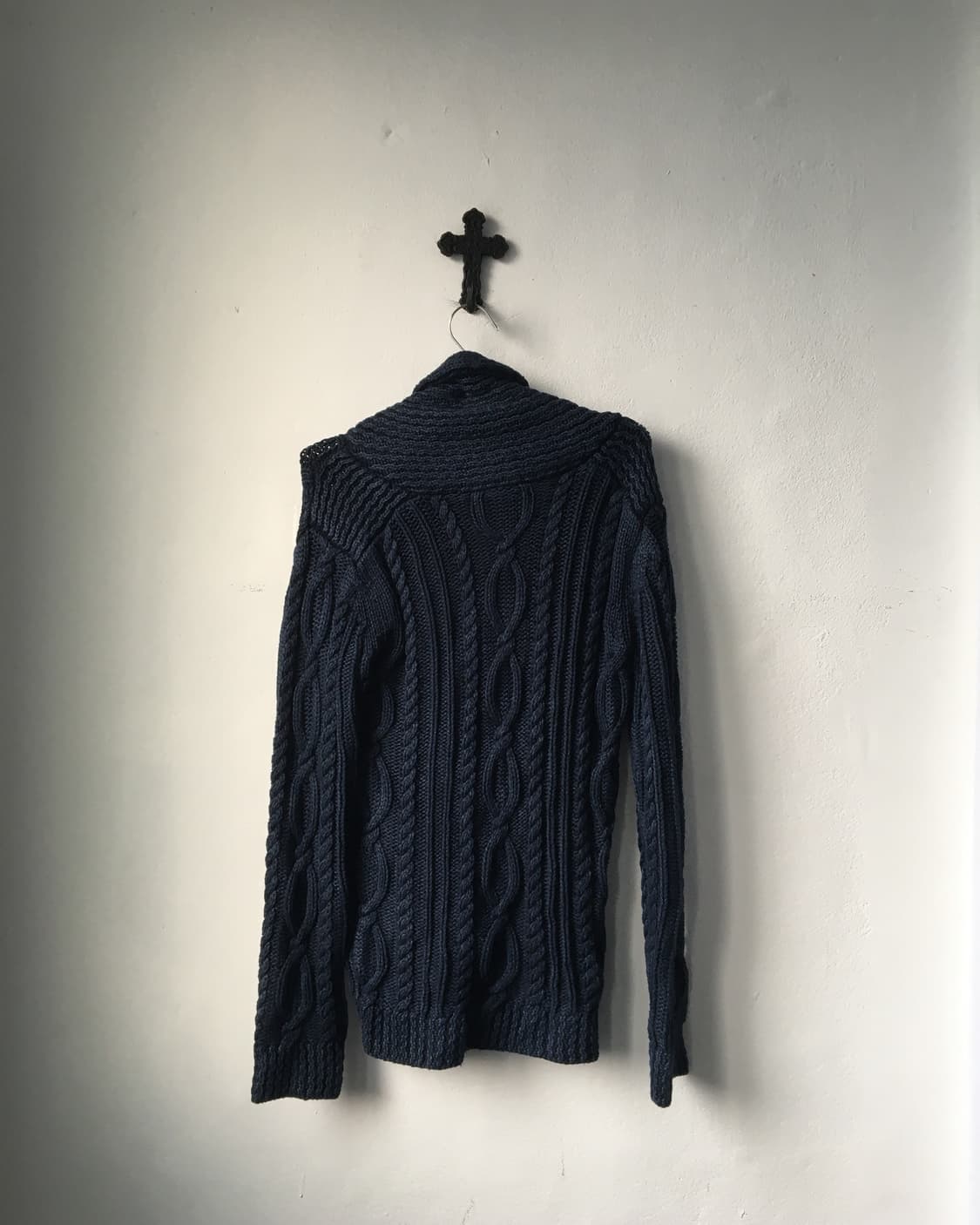 Cable heavy knit cardigan 상품이미지4