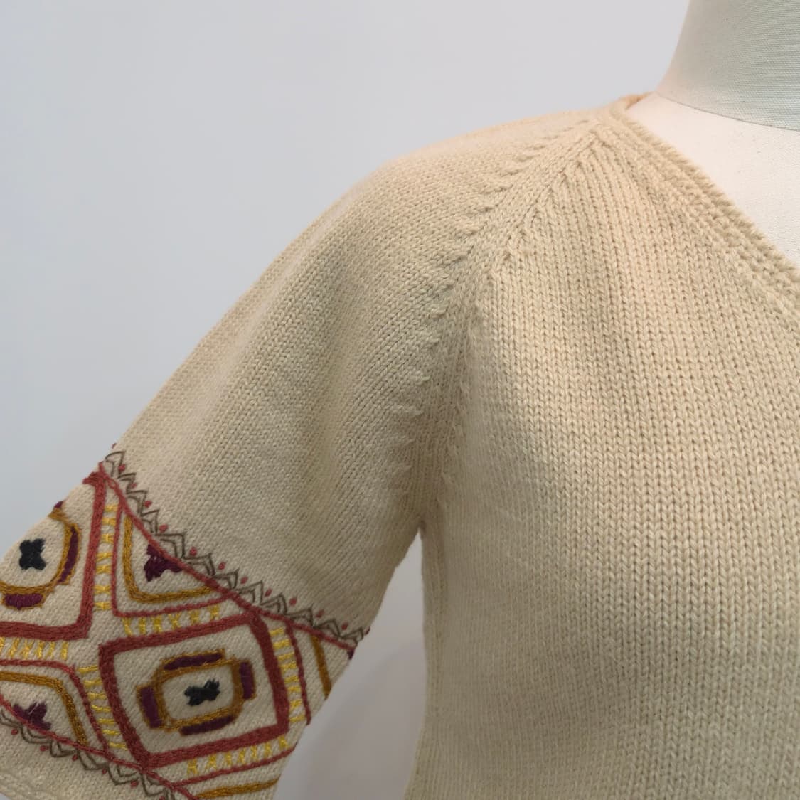 울 100% 포크패턴 에스닉 튜니크 니트 상품이미지4