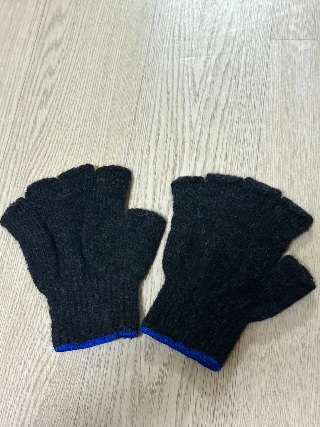 새상품) 템베아 핑거리스 장갑 OS 사이즈 상품이미지2