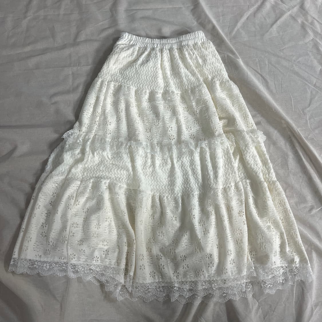 모리걸 하구미 레이스 캉캉 롱스커트 화이트 상품이미지1