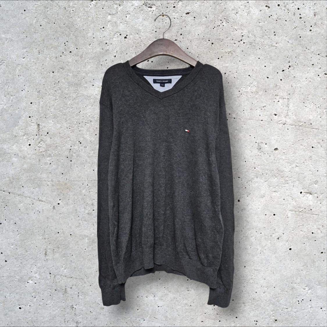 타미힐피거 니트 차콜 (95/M) 상품이미지1