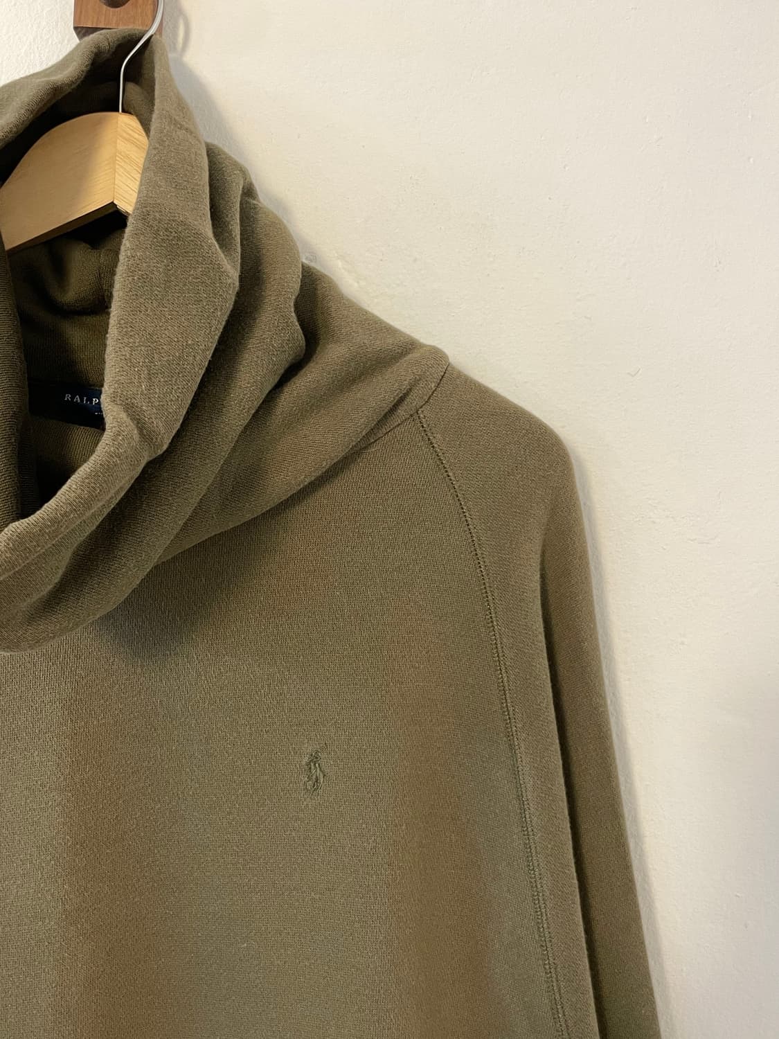 폴로 캥거루 터틀넥 맨투맨  상품이미지4