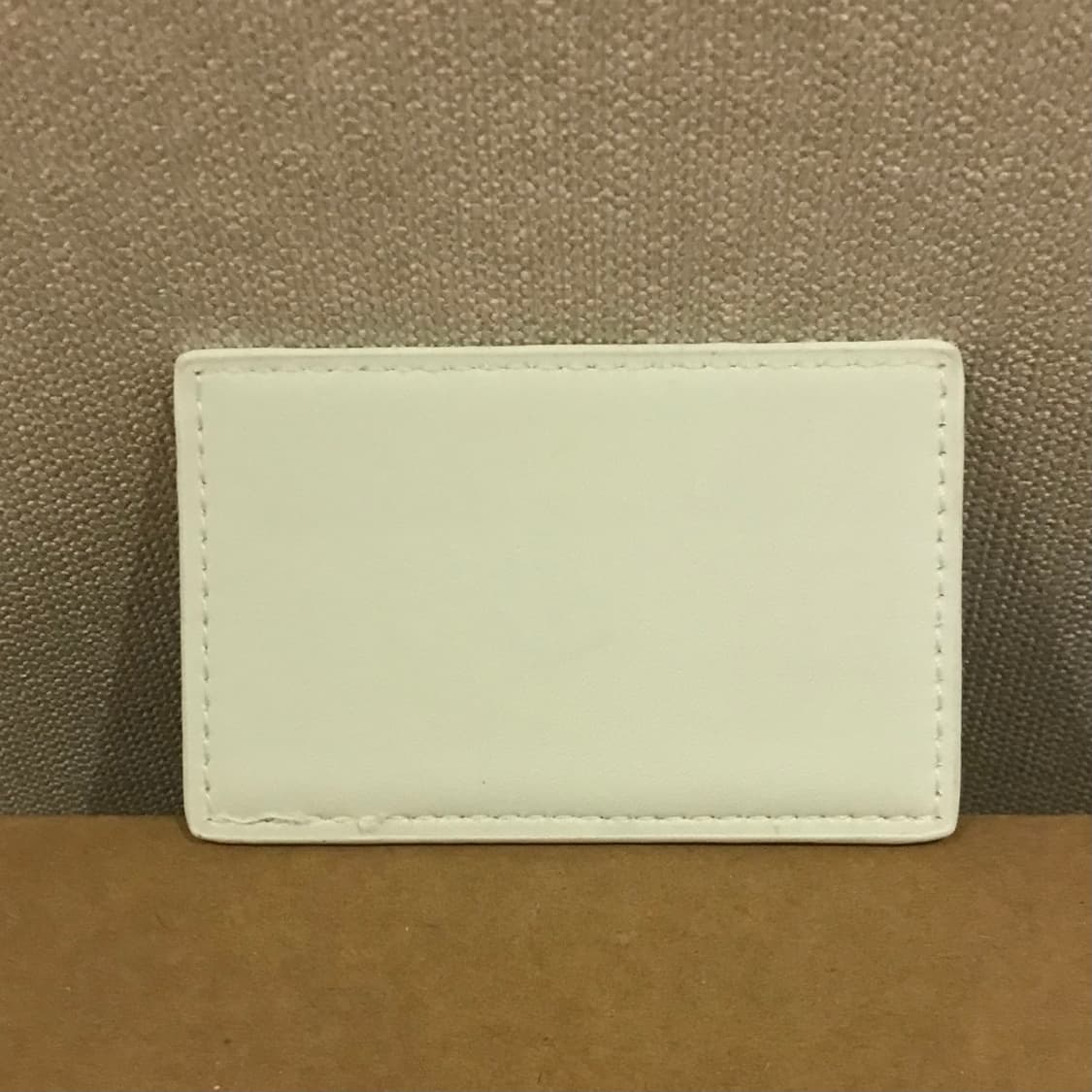 톰포드 거울 카드지갑 상품이미지3