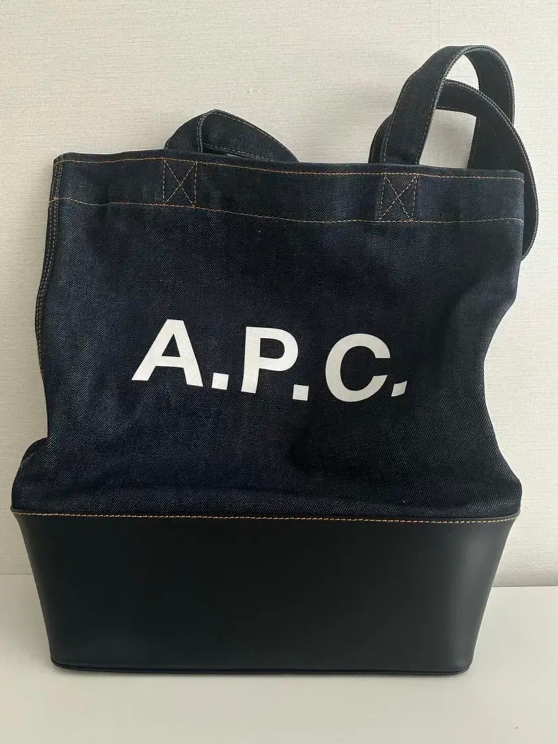 apc 아페쎄 데님 가죽 숄더백 상품이미지1