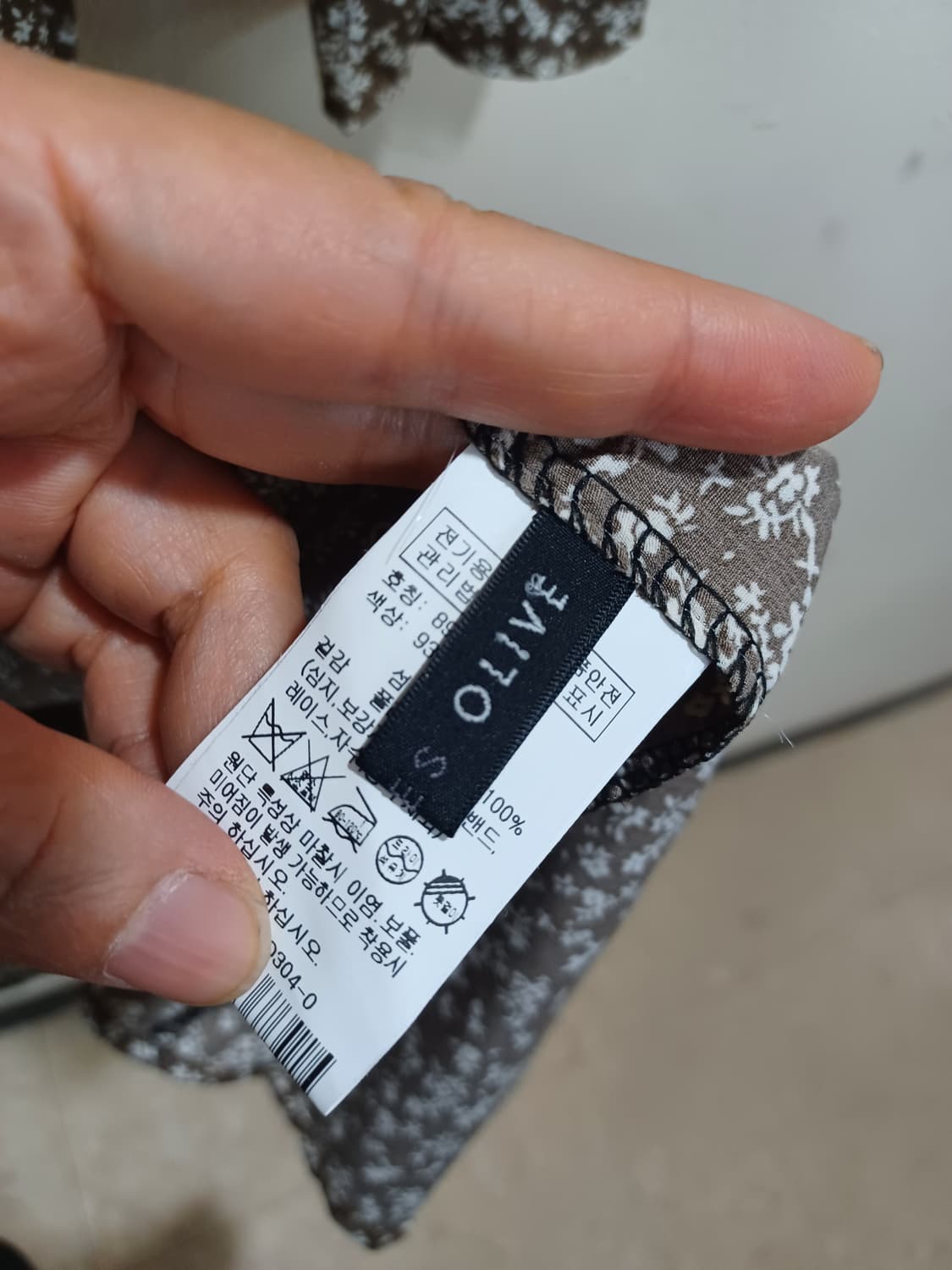 올리브데 올리브 브라운색 꽃무늬 원피스  상품이미지5