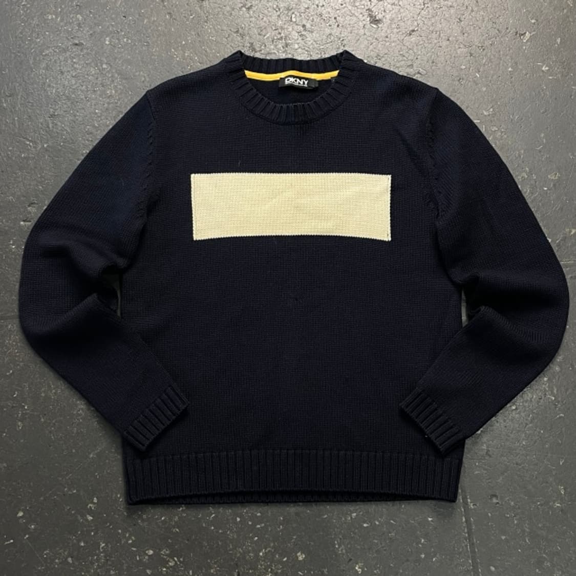 100 DKNY 미니멀 니트  상품이미지1