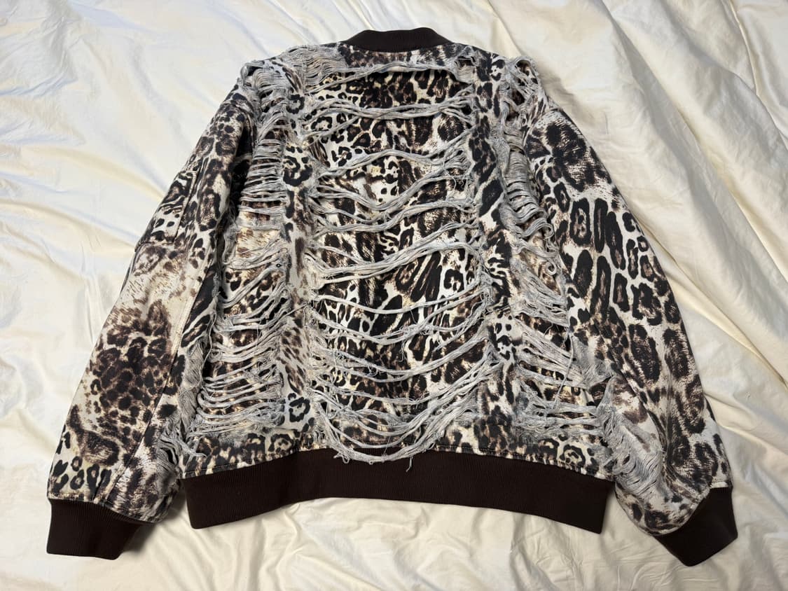 모와롤라 x 수비 레오파드 봄버 상품이미지6