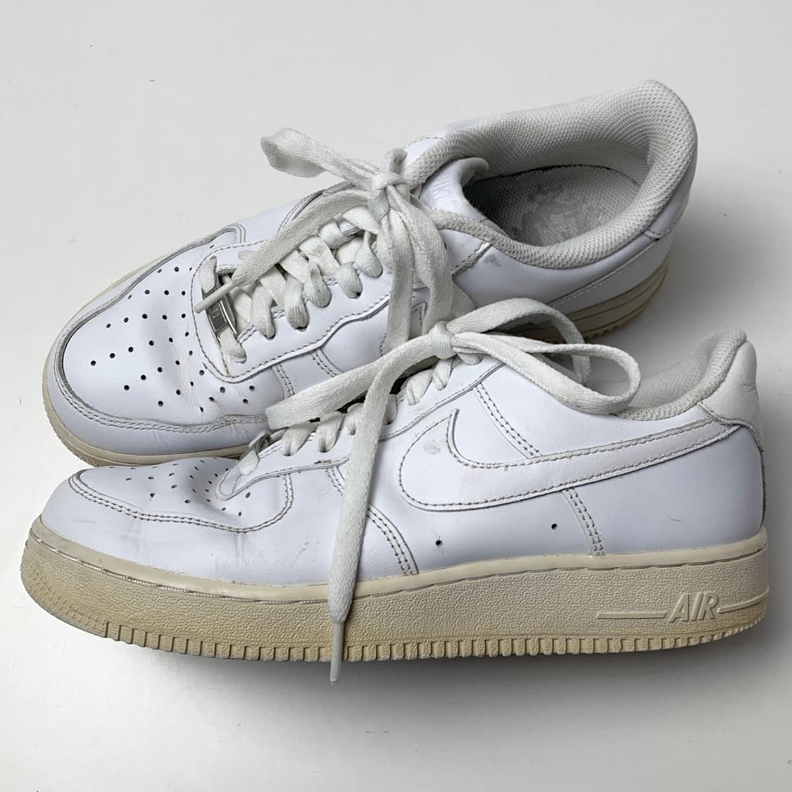 [260/정품] NIKE 나이키 에어 포스 로우 남성 운동화신발 상품이미지1