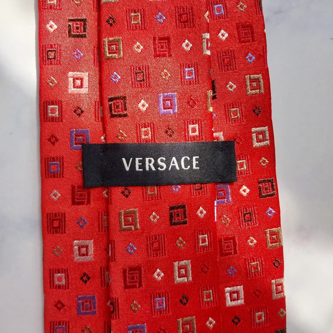 베르사체 실크 자카드 스퀘어 패턴 넥타이 9.2cm A+등급 K2264
 상품이미지9