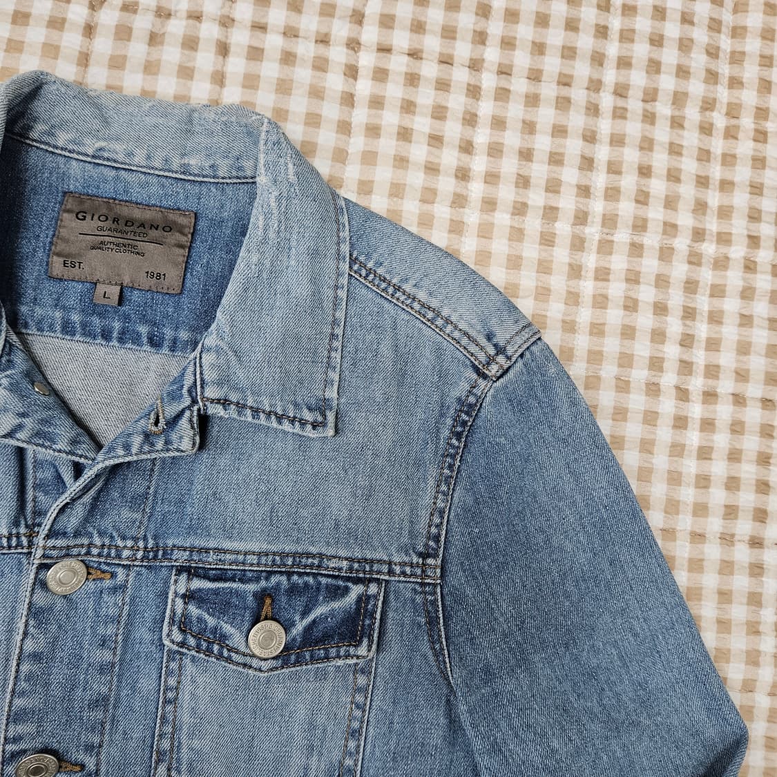 지오다노 크롭 데님 청자켓 남자100 상품이미지3