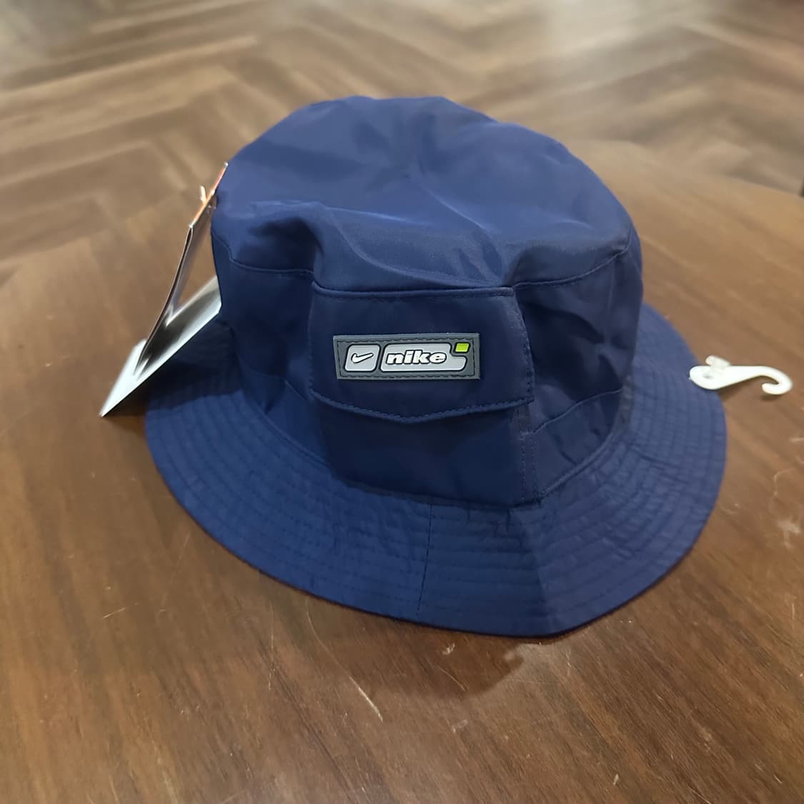나이키 00‘S 버킷햇 상품이미지1