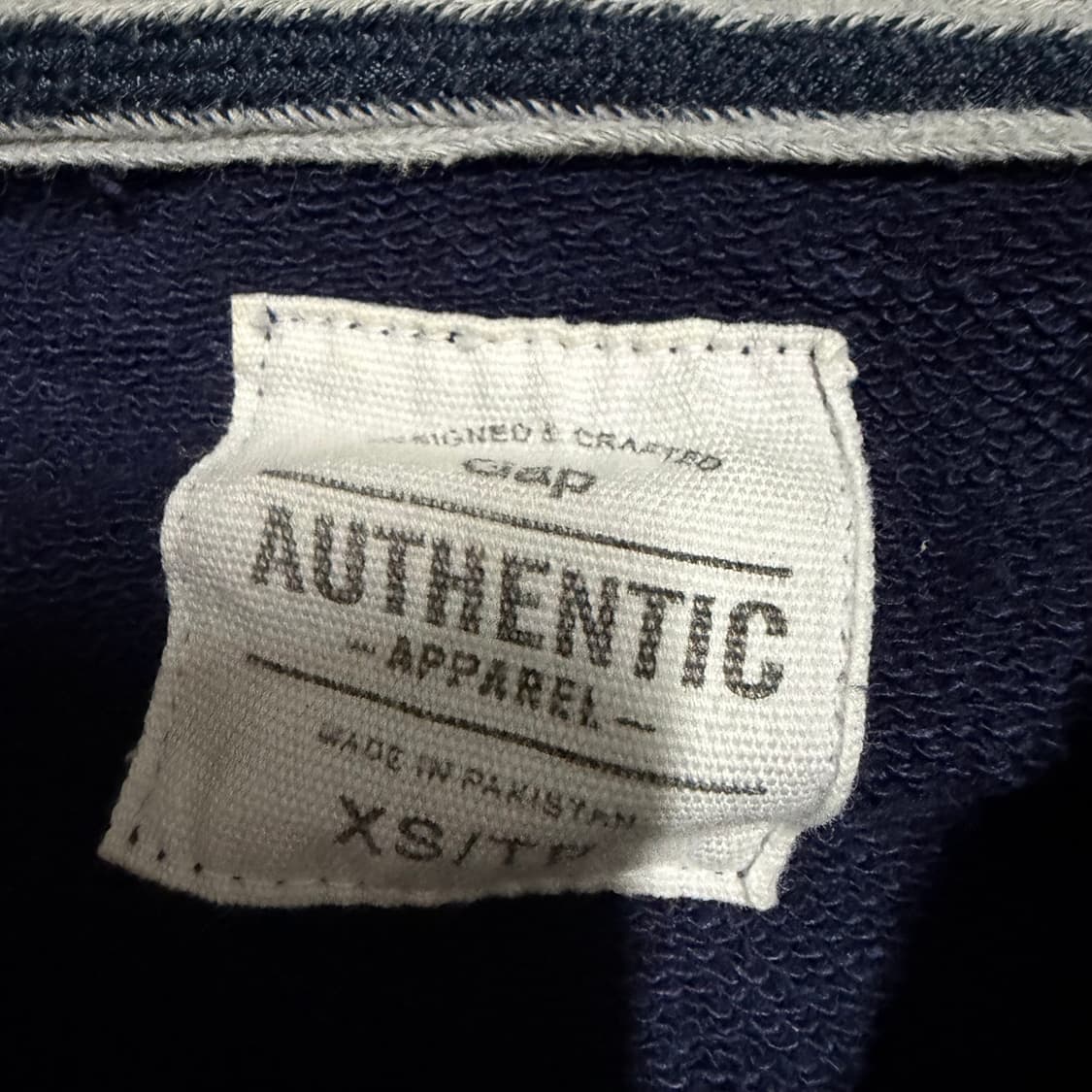 갭 네이비 오렌지로고 후드집업 xs 상품이미지3