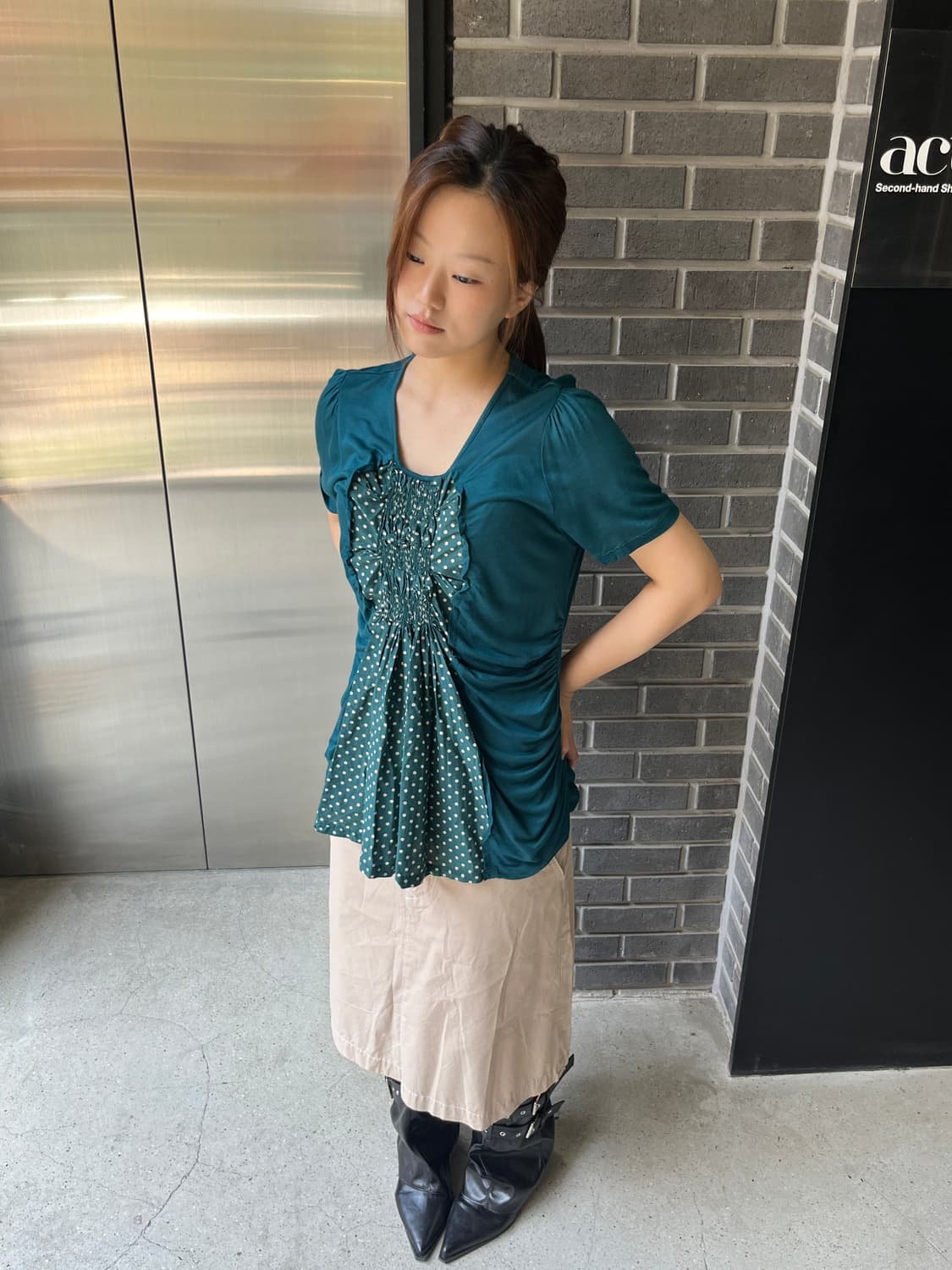 Atsuro Tayama 도트 프릴 탑 상품이미지1