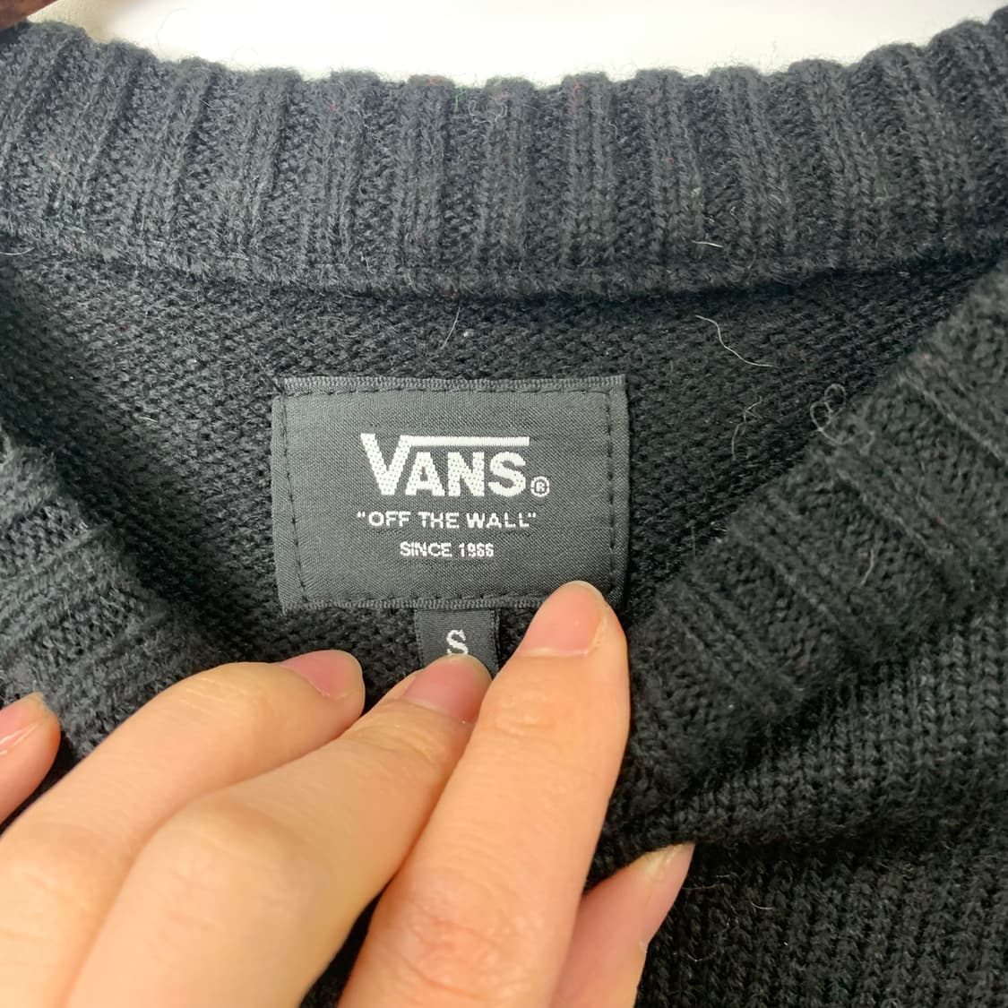 반스 성조기 빅로고 블랙 니트 상품이미지5