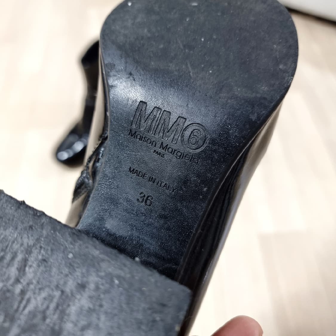 메종마르지엘라 MM6 앵클부츠 슈즈 (표기36) 사용감있음 상품이미지5