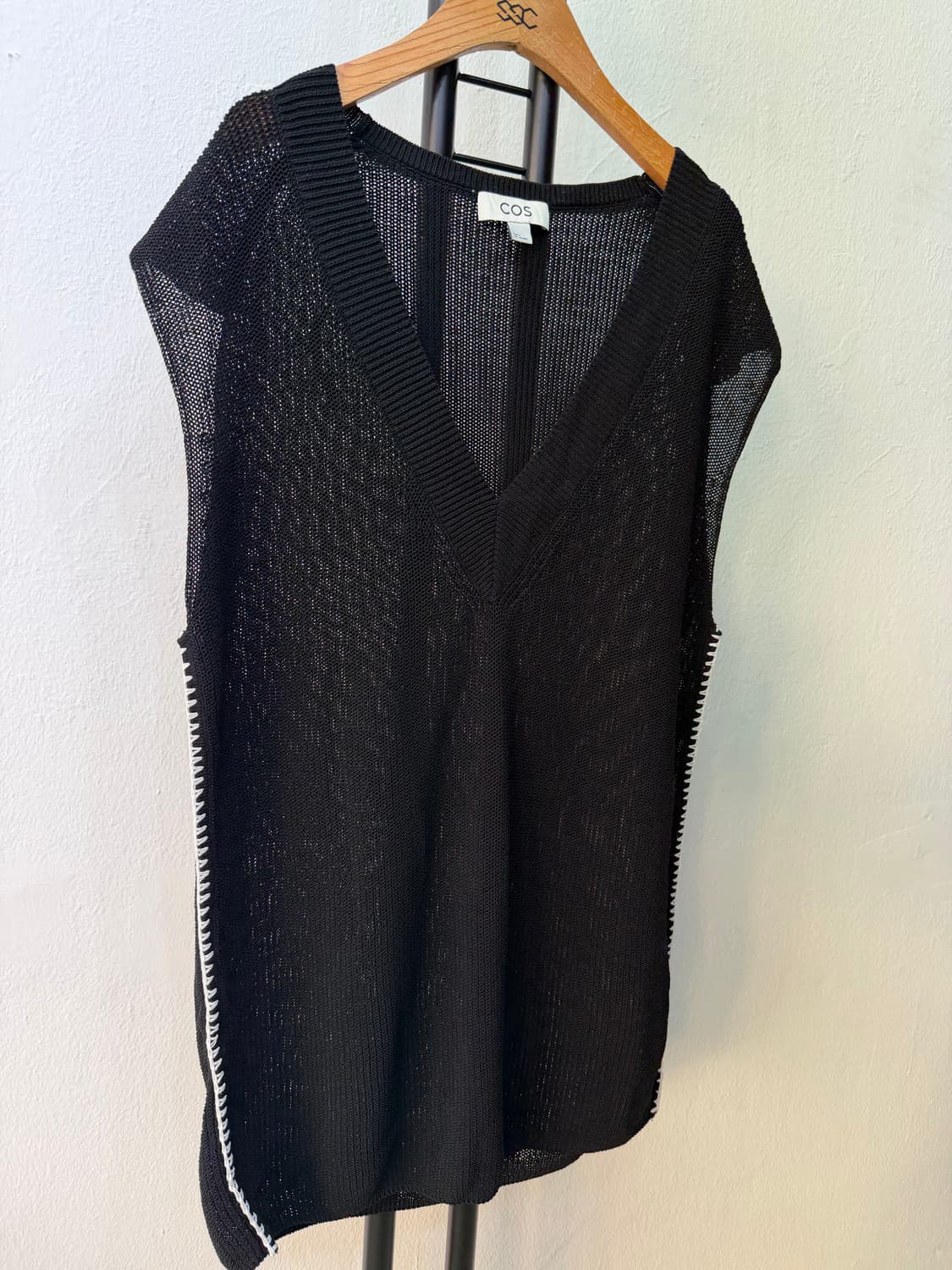 정품) COS 코스 블랙 루즈핏 브이넥 니트 조끼 S 상품이미지2