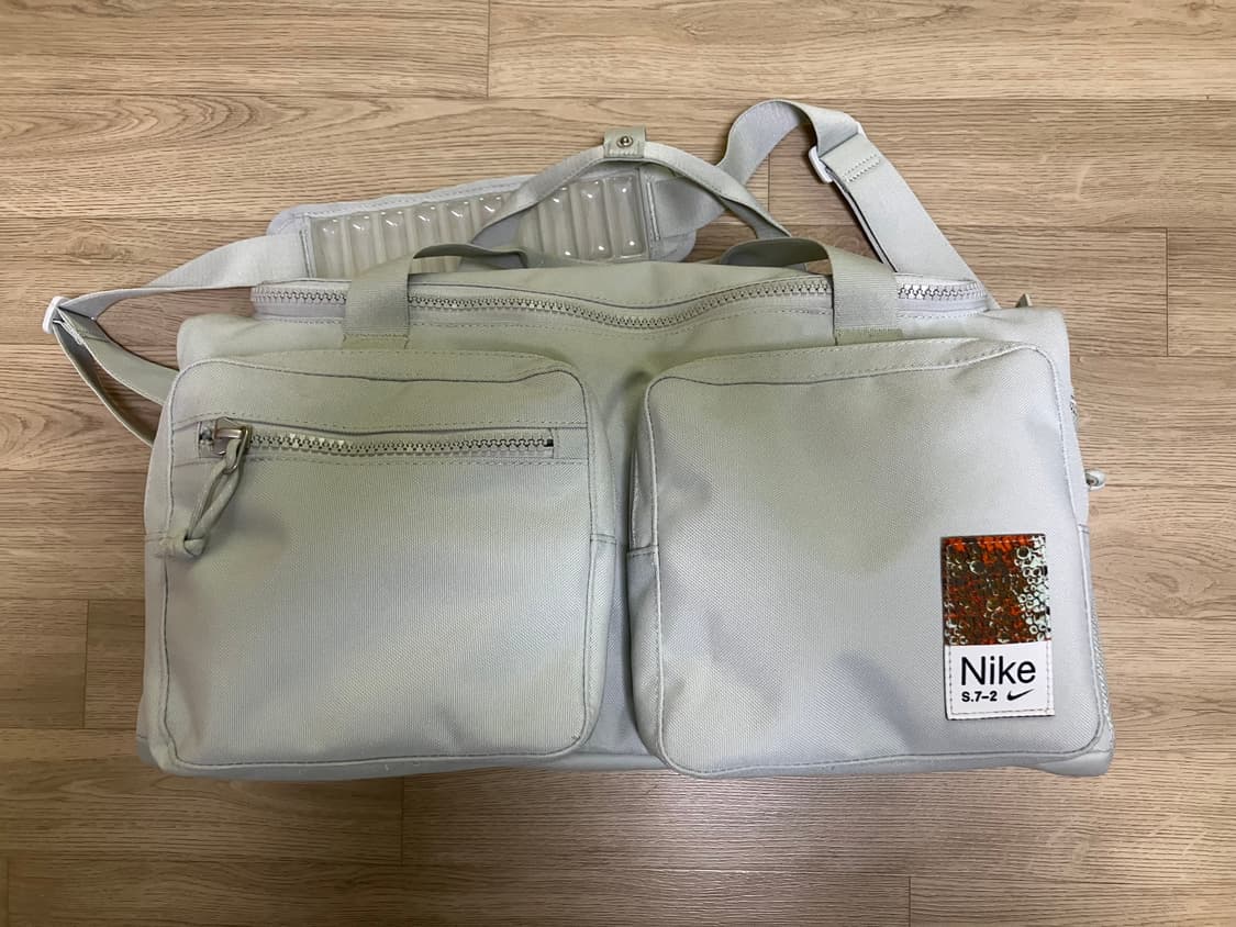 나이키 유틸리티 파워 스몰 상품이미지1