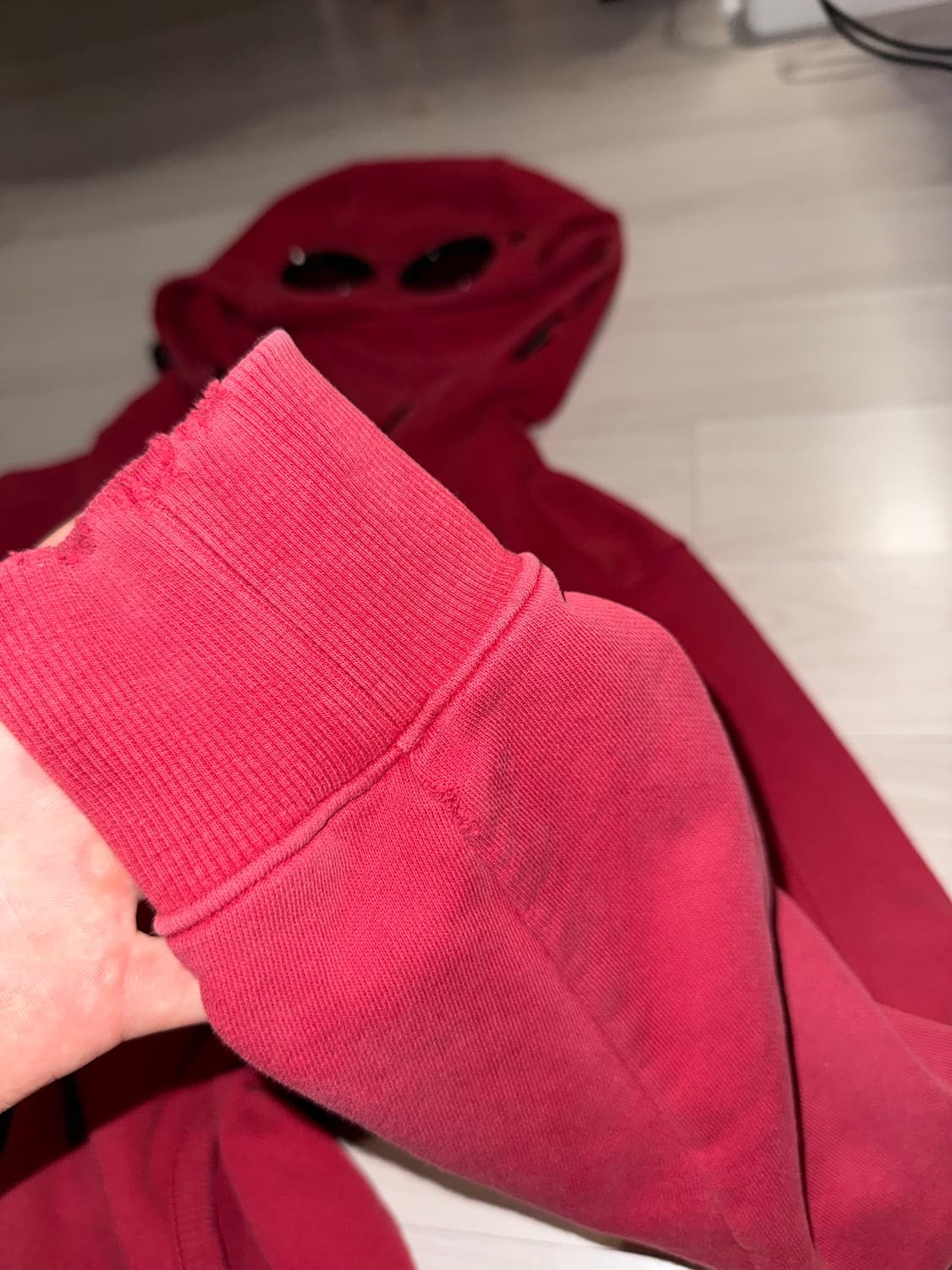 Cp컴퍼니 고글 후드집업 레드 M사이즈 상품이미지3