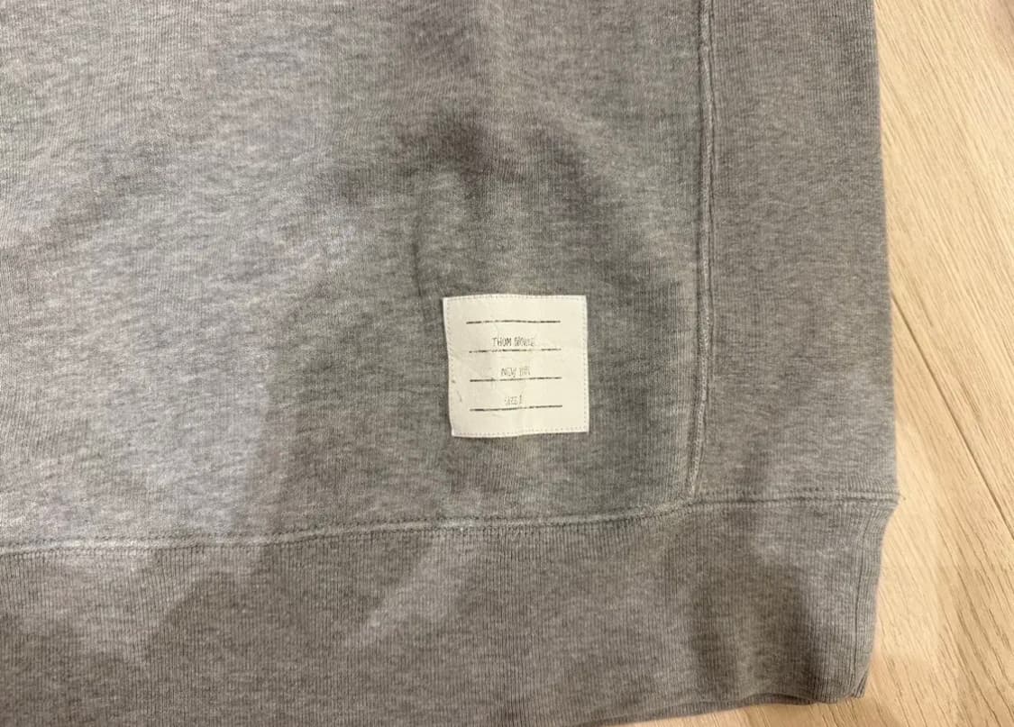 톰브라운 맨투맨 3 사이즈 가단 57 총장69 상품이미지5