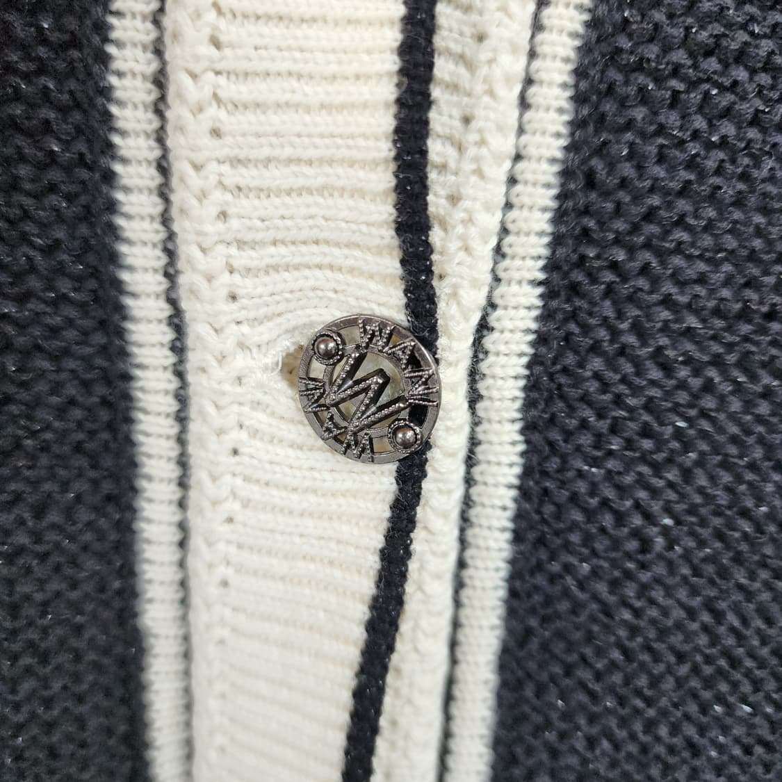 SJ 와니 후드 니트 조끼 블랙 상품이미지4