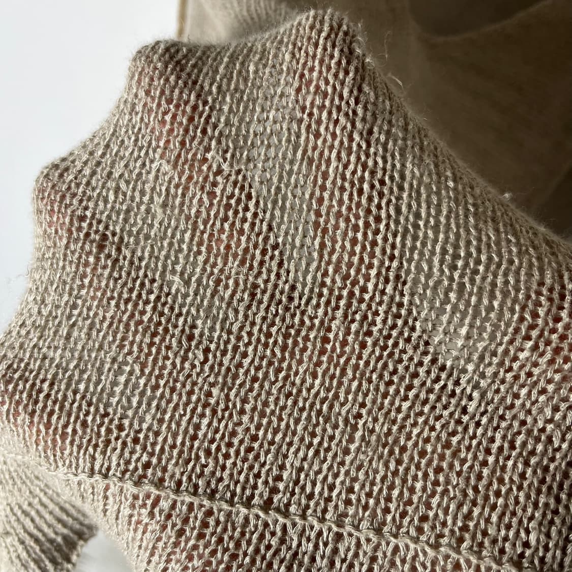 [Plantation] By ISSEY MIYAKE 린넨 시스루 니트 상품이미지4