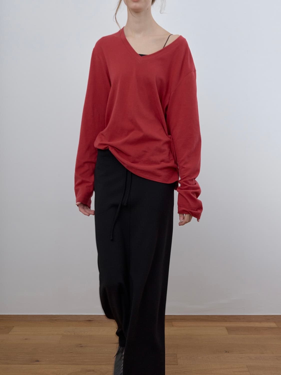 Cacele WOOL V-NECK LONG SLEEVE, RED 상품이미지4