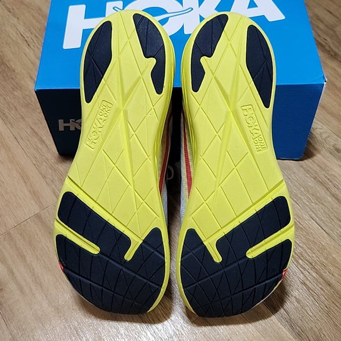 호카 275 로켓X 화이트 이브닝 프림로즈 상품이미지7