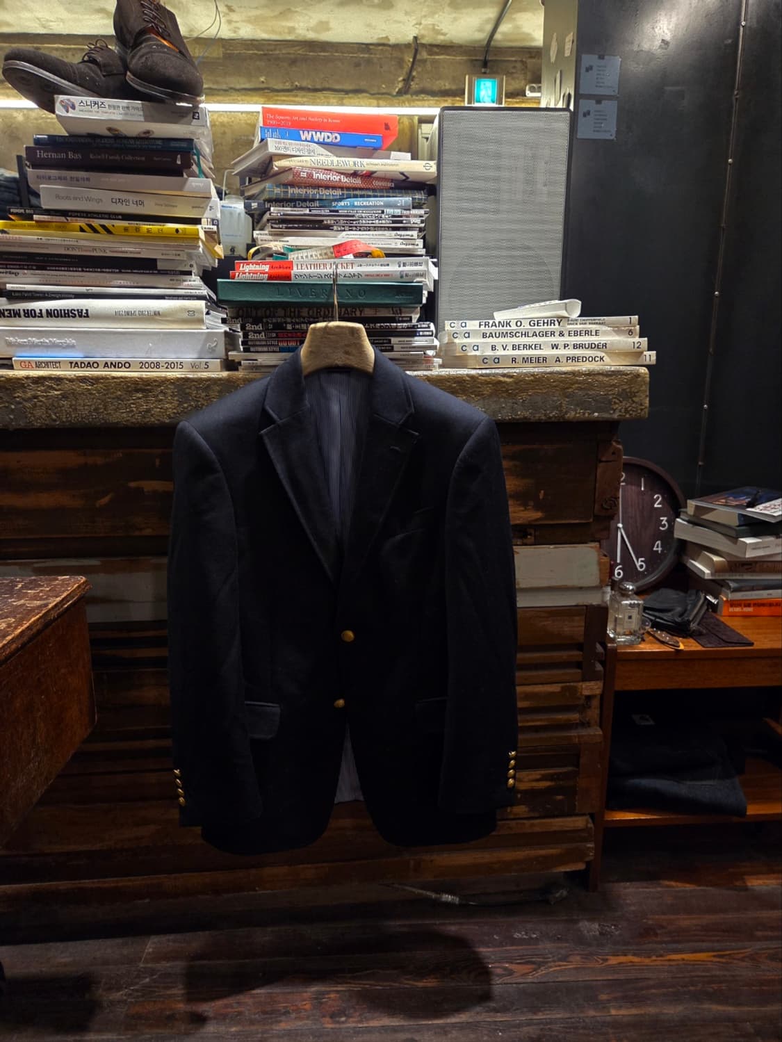 타미힐피거 금장 블레이져 상품이미지1