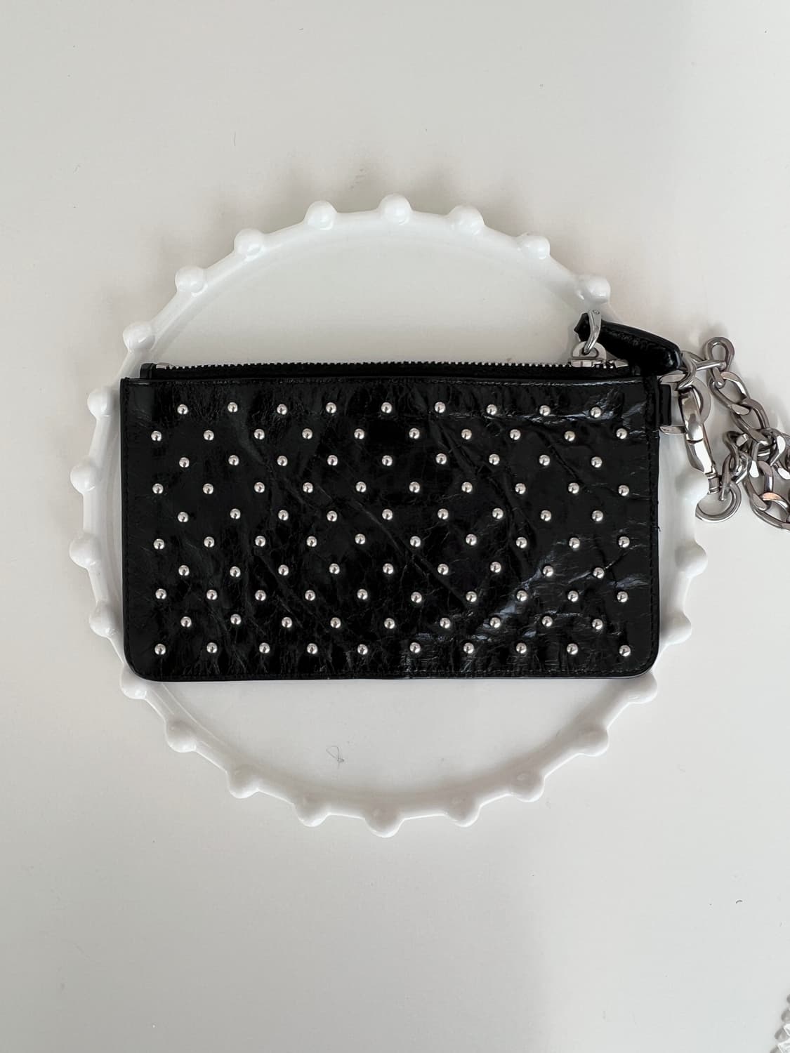 프라다 스터드 체인 레더 파우치 상품이미지9