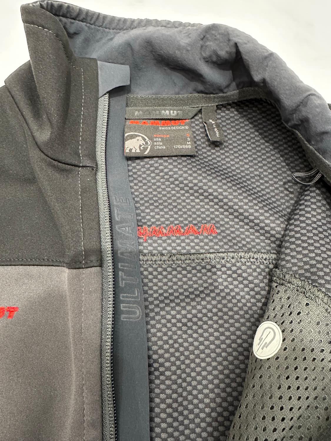 마무트 소프트쉘 윈드스토퍼 방풍 자켓 M 상품이미지4