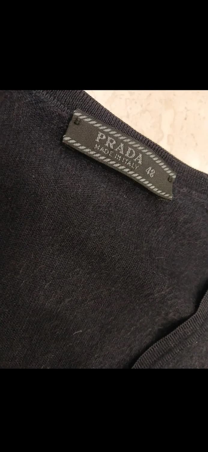 PRADA CASHMERE RAGLAN V NECK KNIT 상품이미지3