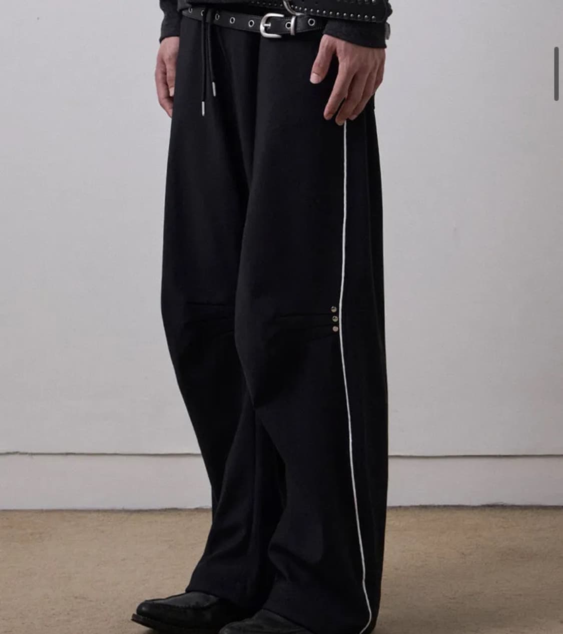 르아브 모노샤인 파라수트 트랙 팬츠 블랙 L 상품이미지1