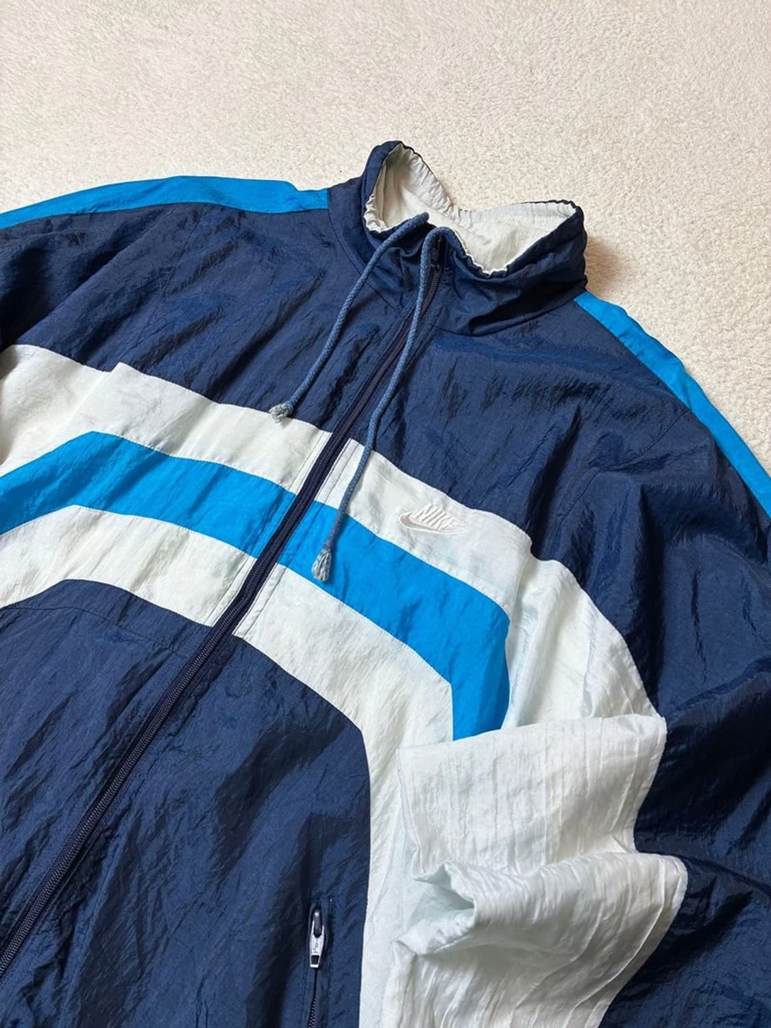 나이키 90s 올드스쿨 빅로고 우븐 자켓 PN6717    상품이미지5