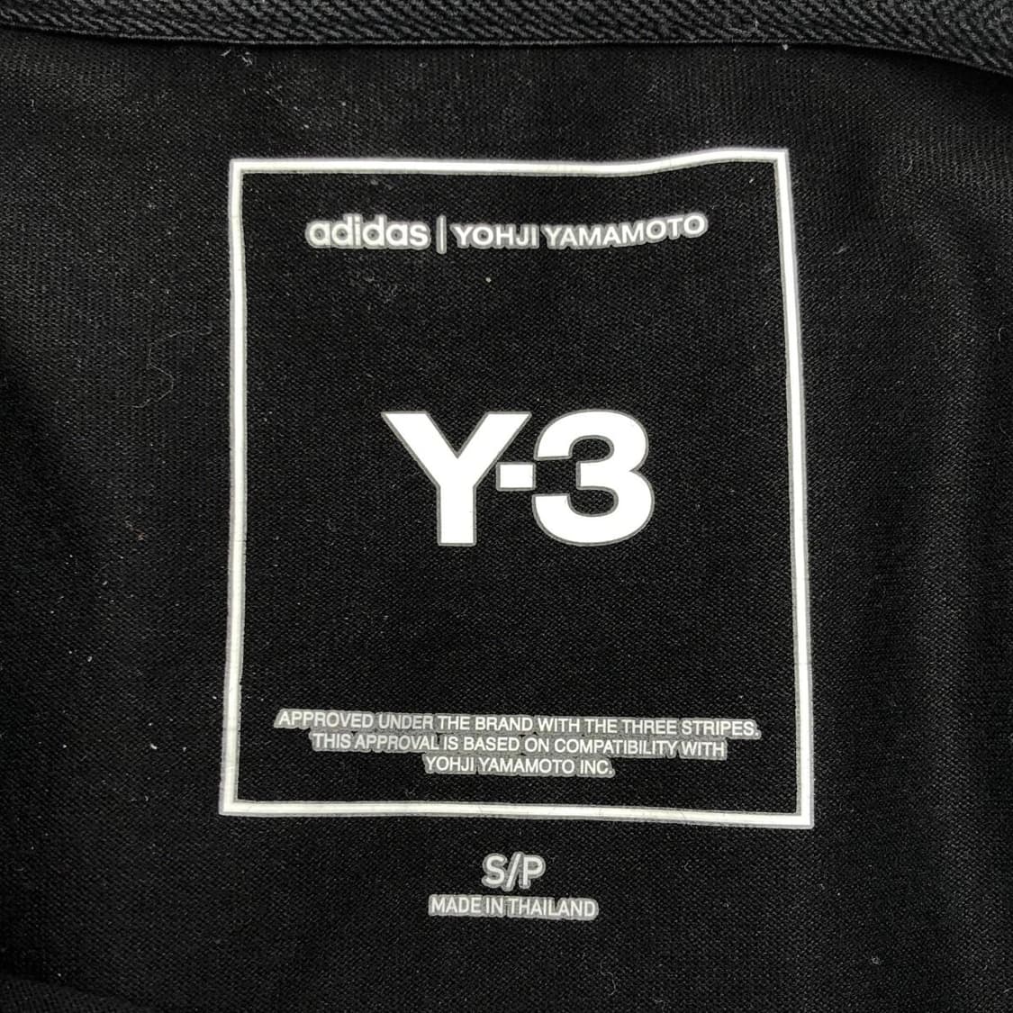 Y-3 그래픽 로고 롱슬리브 티셔츠 블랙 상품이미지3