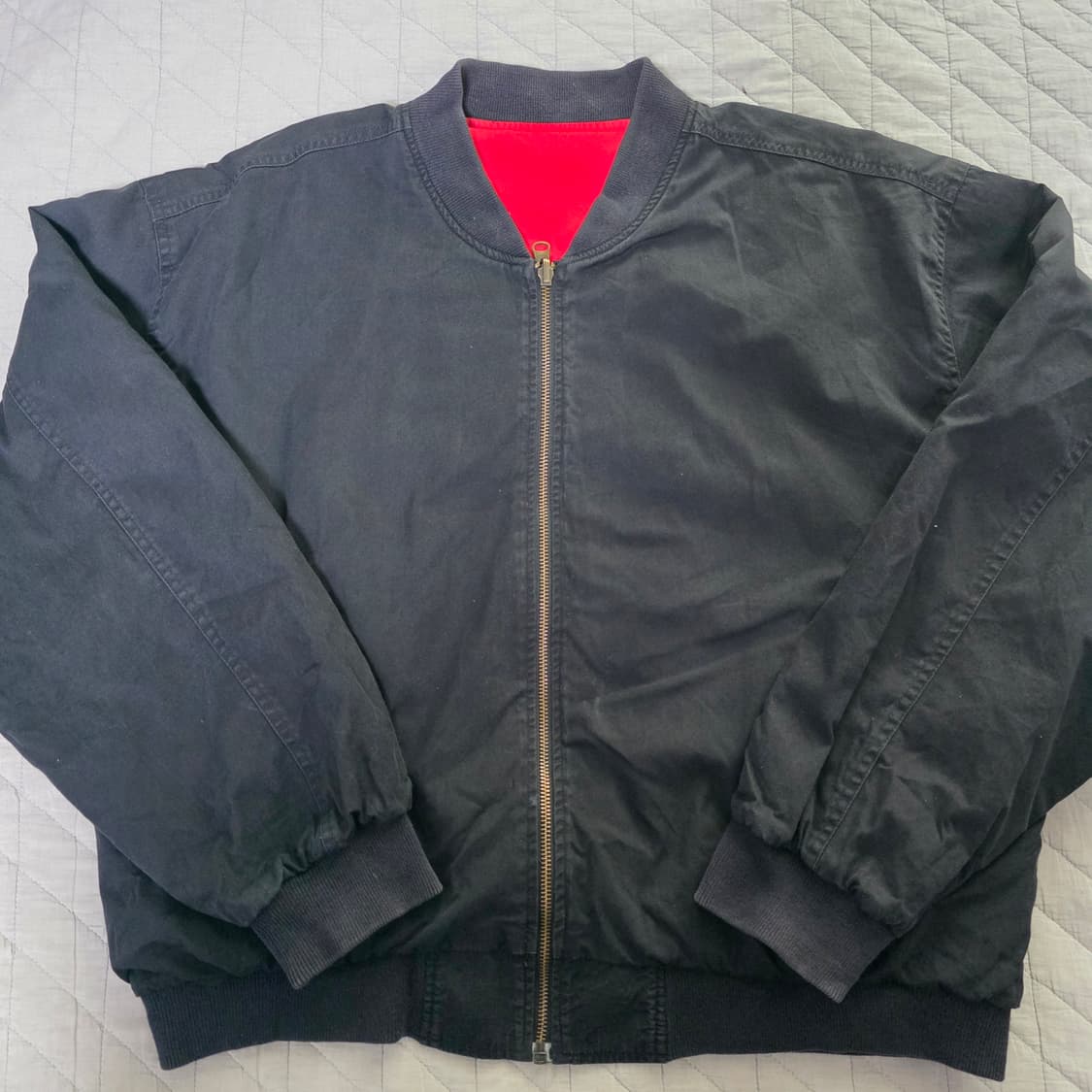 [M] 90s 빈티지 말보로 리버시블 봄버 자켓 블랙/레드 라이트 페이드 상품이미지4