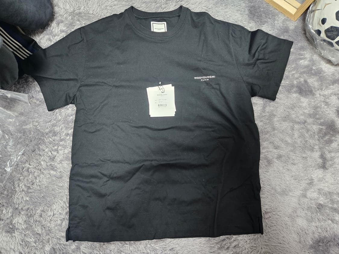 우영미 블랙 플라워 티셔츠 48 상품이미지2