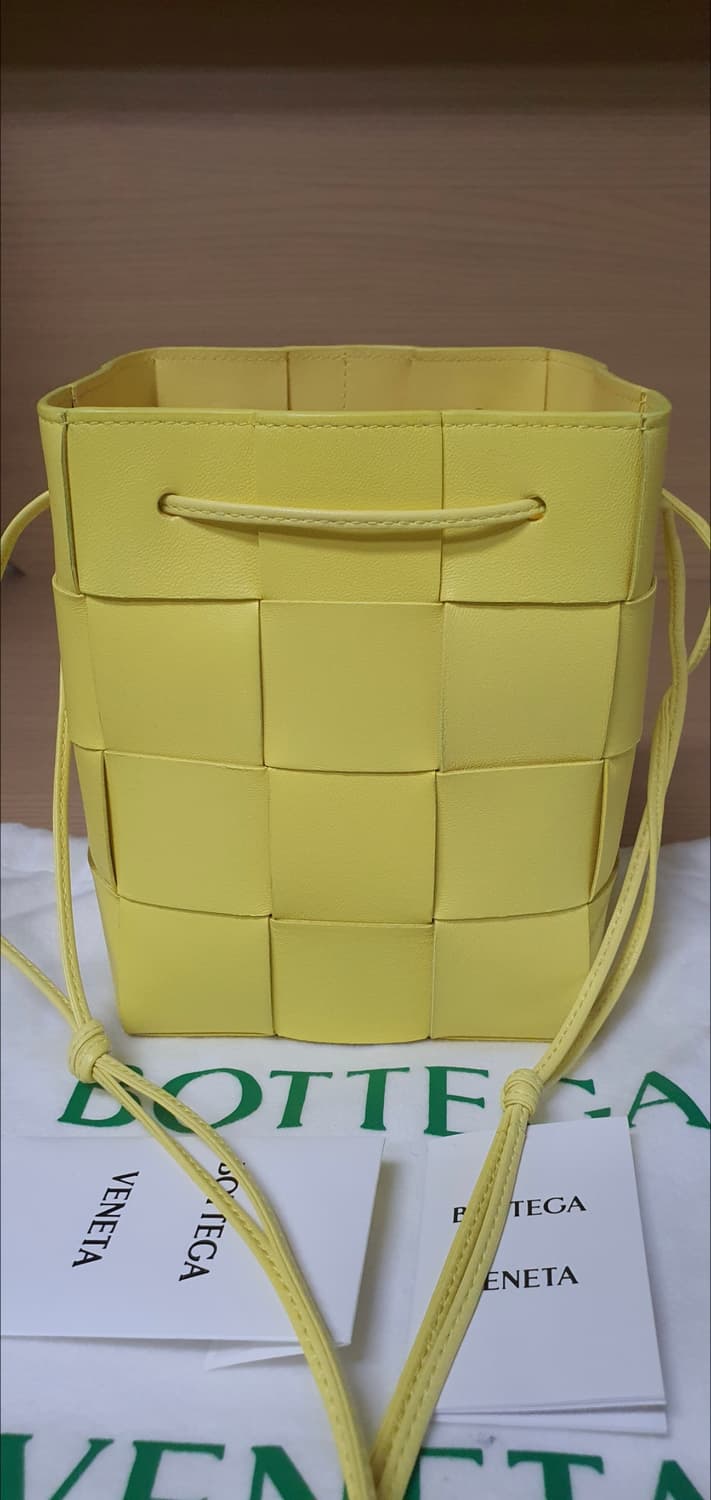 보테가베네타 버킷백/크로스백 스몰 새상품급 정품(감정O) 상품이미지2