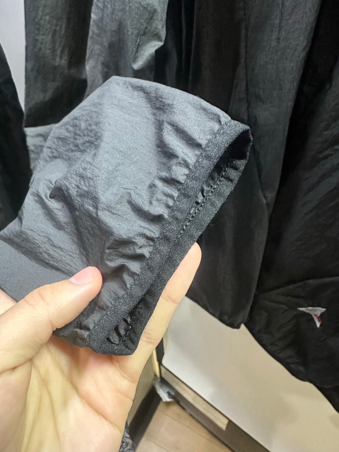 로아 패커블 바람막이 L 상품이미지6