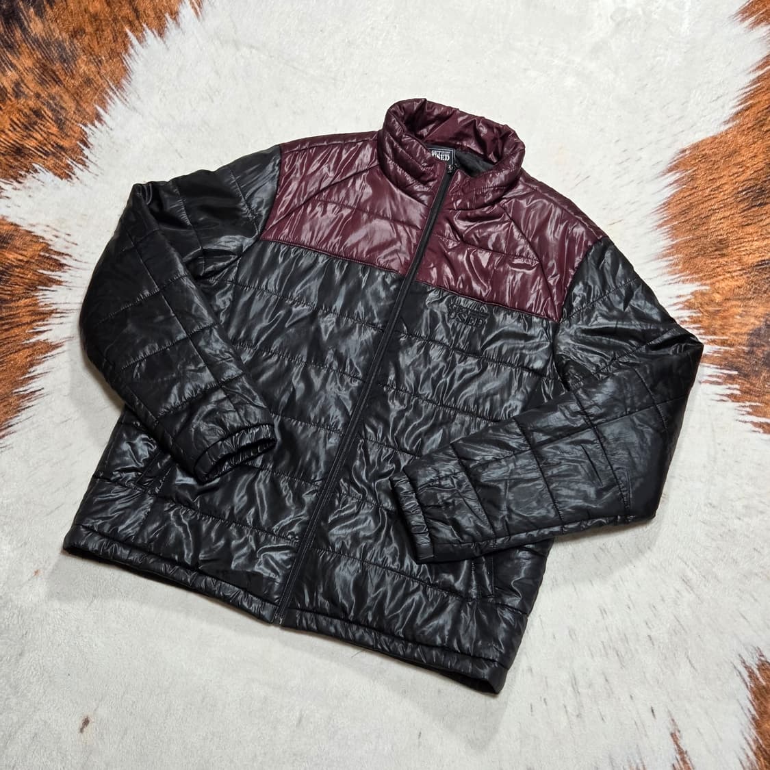 GET USED 퍼플 블래 배색 경량패딩 상품이미지1