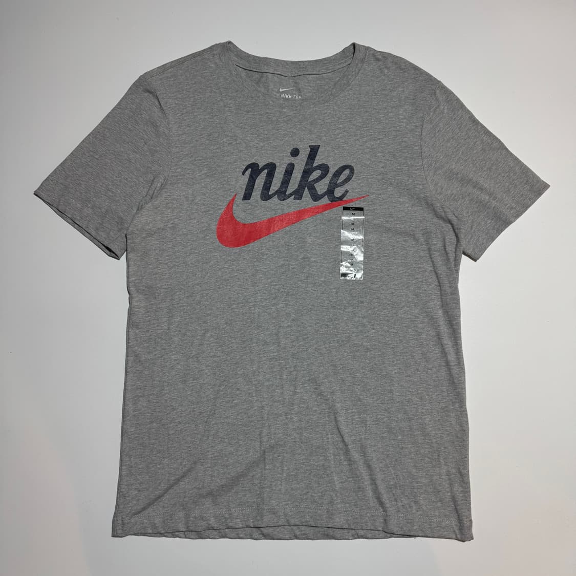 나이키 로고 그레이 반팔 티셔츠 상품이미지1