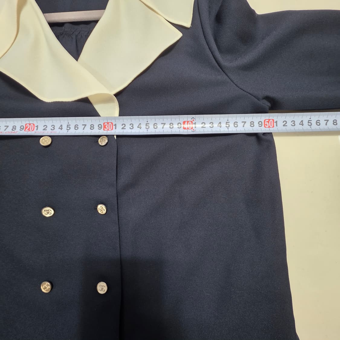 0142[JJ.RO] 배색 카라 더블버튼 블라우스 / 블랙 상품이미지3