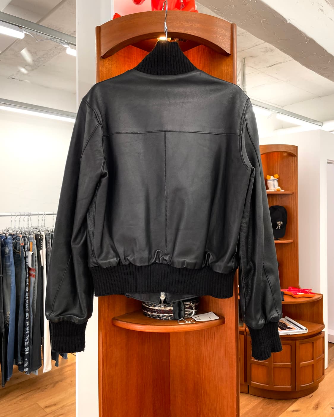 [M] riri Zip 빈티지 레더 봄버 자켓 상품이미지6