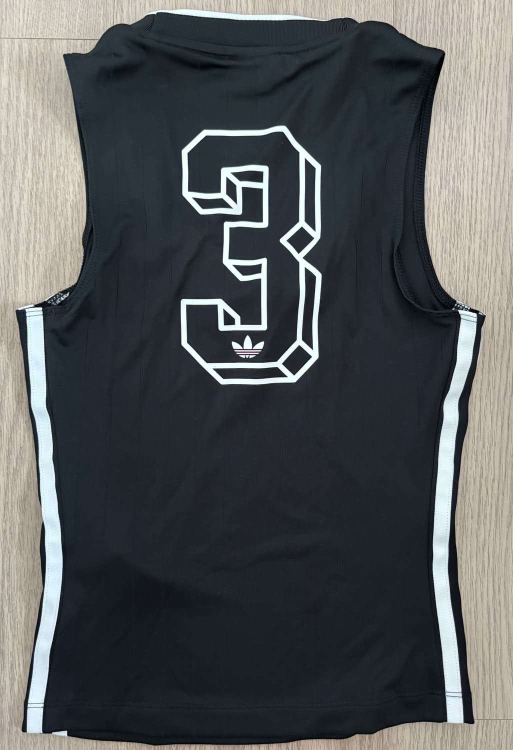 아디다스 브이넥 나시 V-NECK KD2279 블랙 xs 상품이미지3