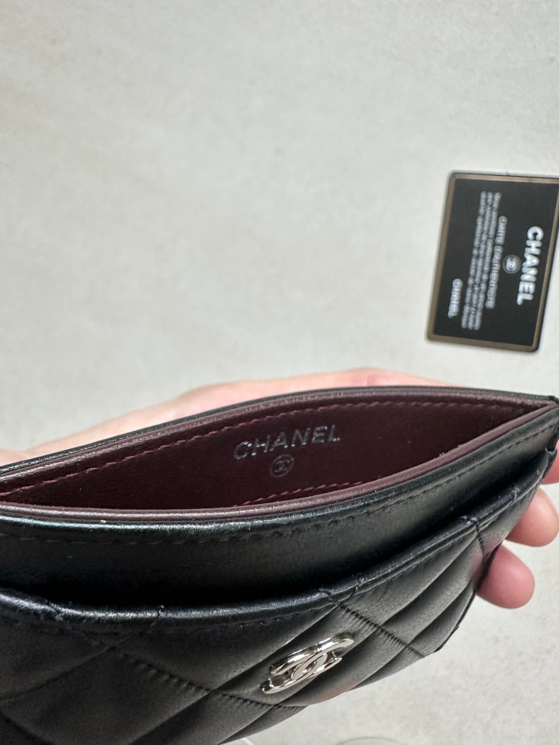 샤넬 클래식 램스킨 카드지갑 상품이미지4