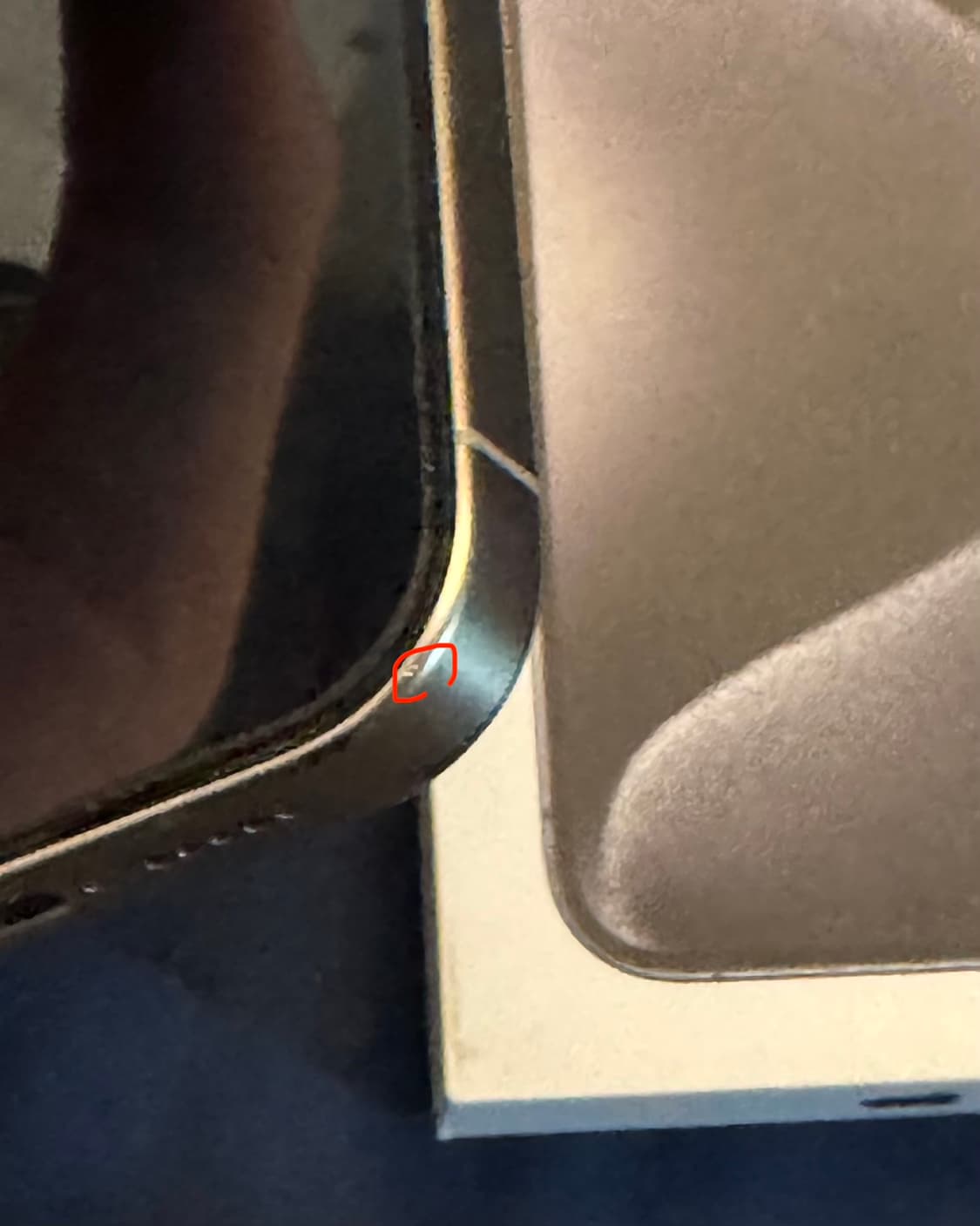 아이폰15프로 내추럴티타늄 128 상품이미지5