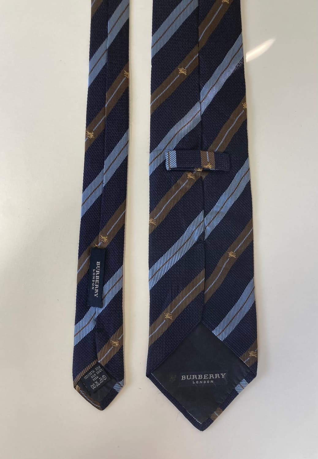 버버리 넥타이 상품이미지2